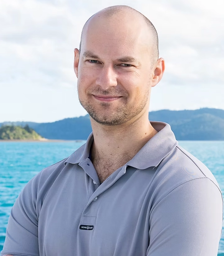 Leigh Anderson headshot